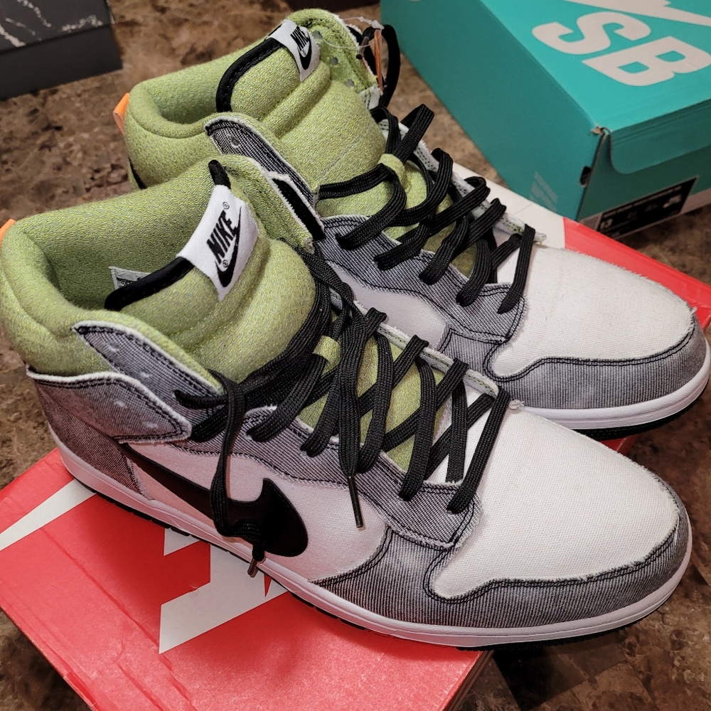Nike Dunk High CMFT